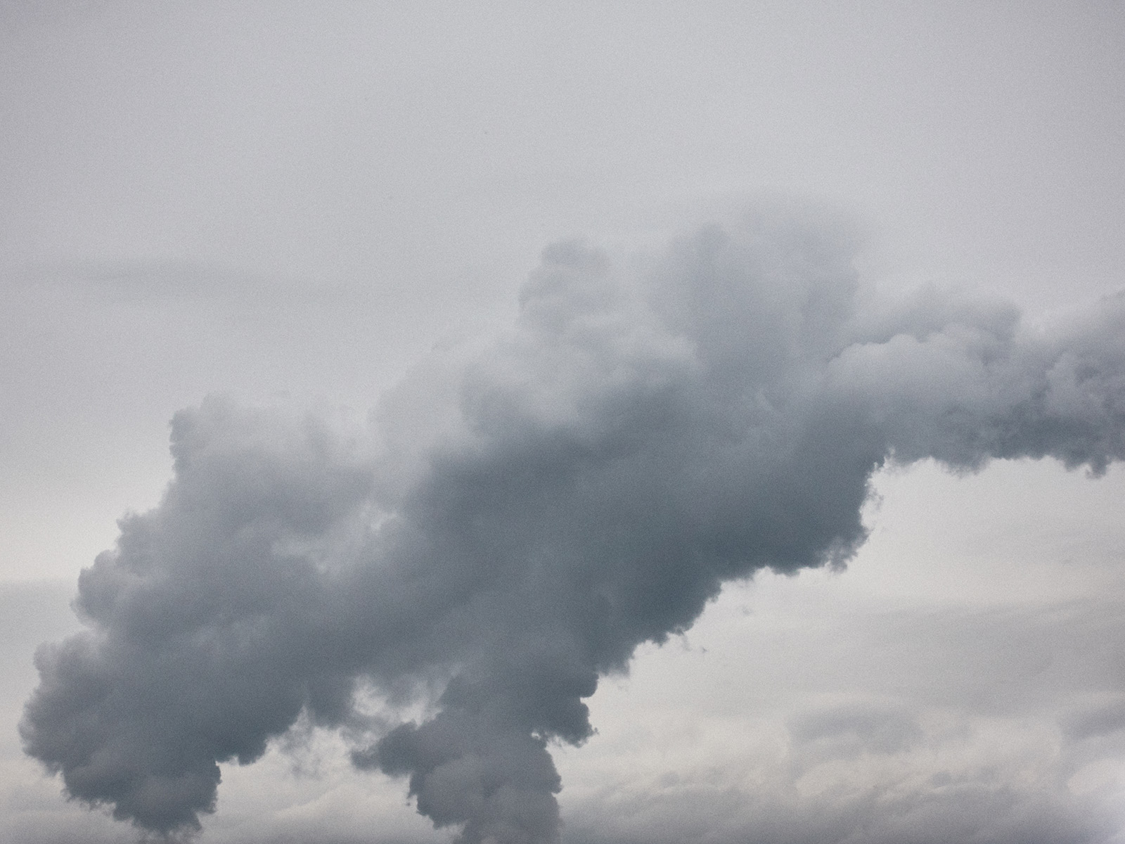 19 06-11%20-%20Nuage%20nucleaire