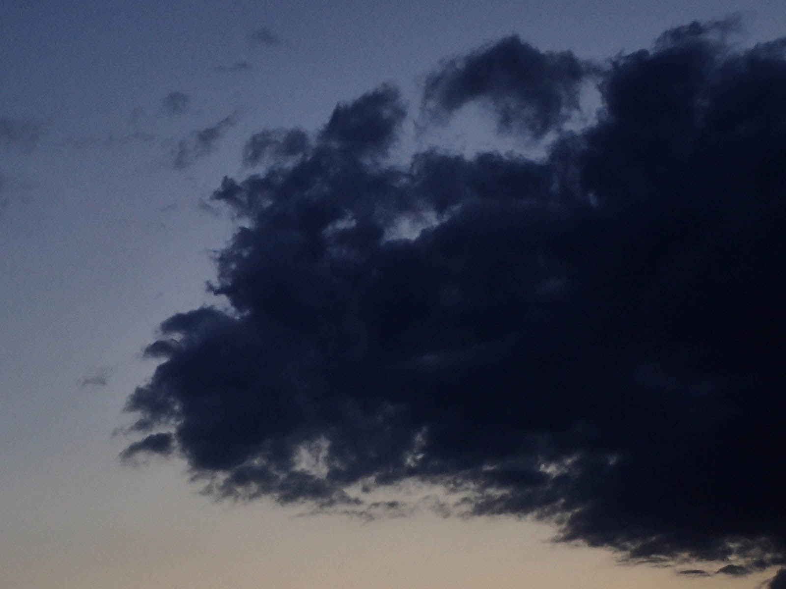 19 06-10%20-%20Under%20the%20Volcano