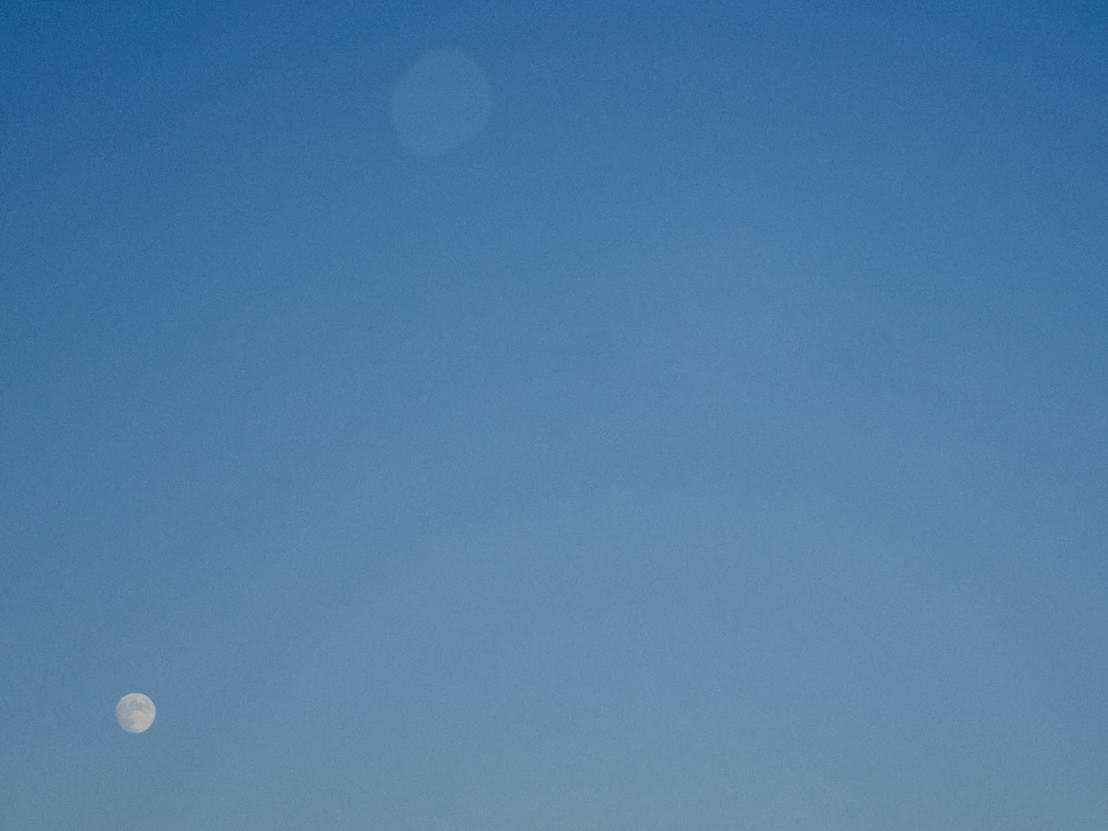 19 06-10%20-%20Under%20the%20Volcano