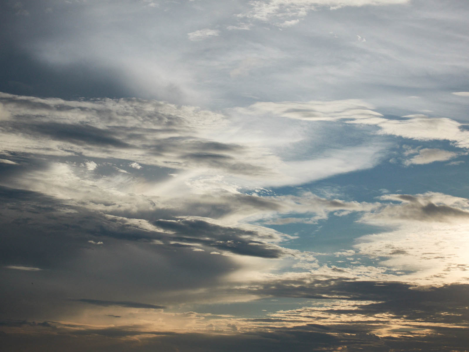 19 06-10%20-%20Under%20the%20Volcano